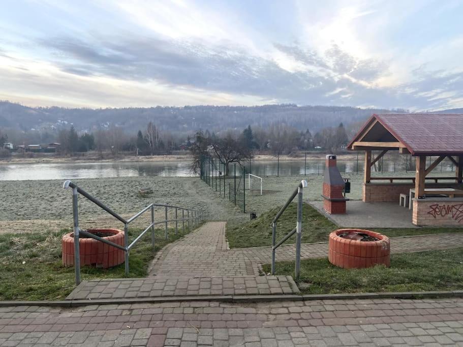 San Riverbank Apartment Przemyśl 外观 照片